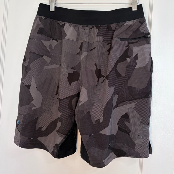 Lululemon T.H.E. Linerless Shorts - Picture 2 of 12